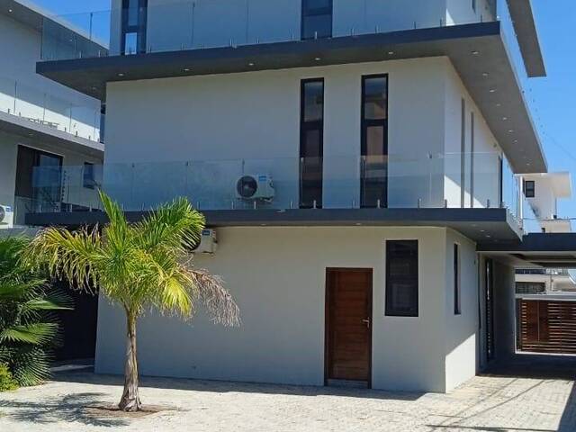 #10 - Duplex para Venda em Maputo - Maputo