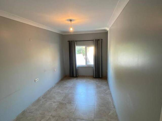 #13 - Apartamento para Venda em Maputo - Maputo